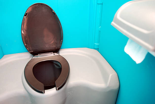 Best High-end porta potty rental  in East Farmingdale, NY